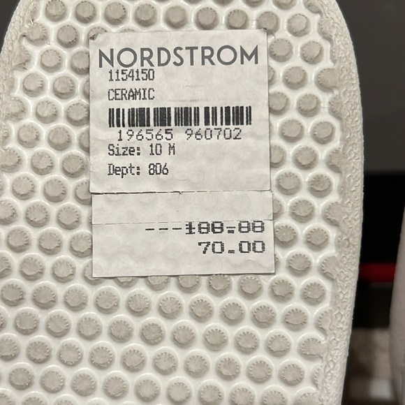 UGG South Bay Low Sneakers - Picture 9 of 10